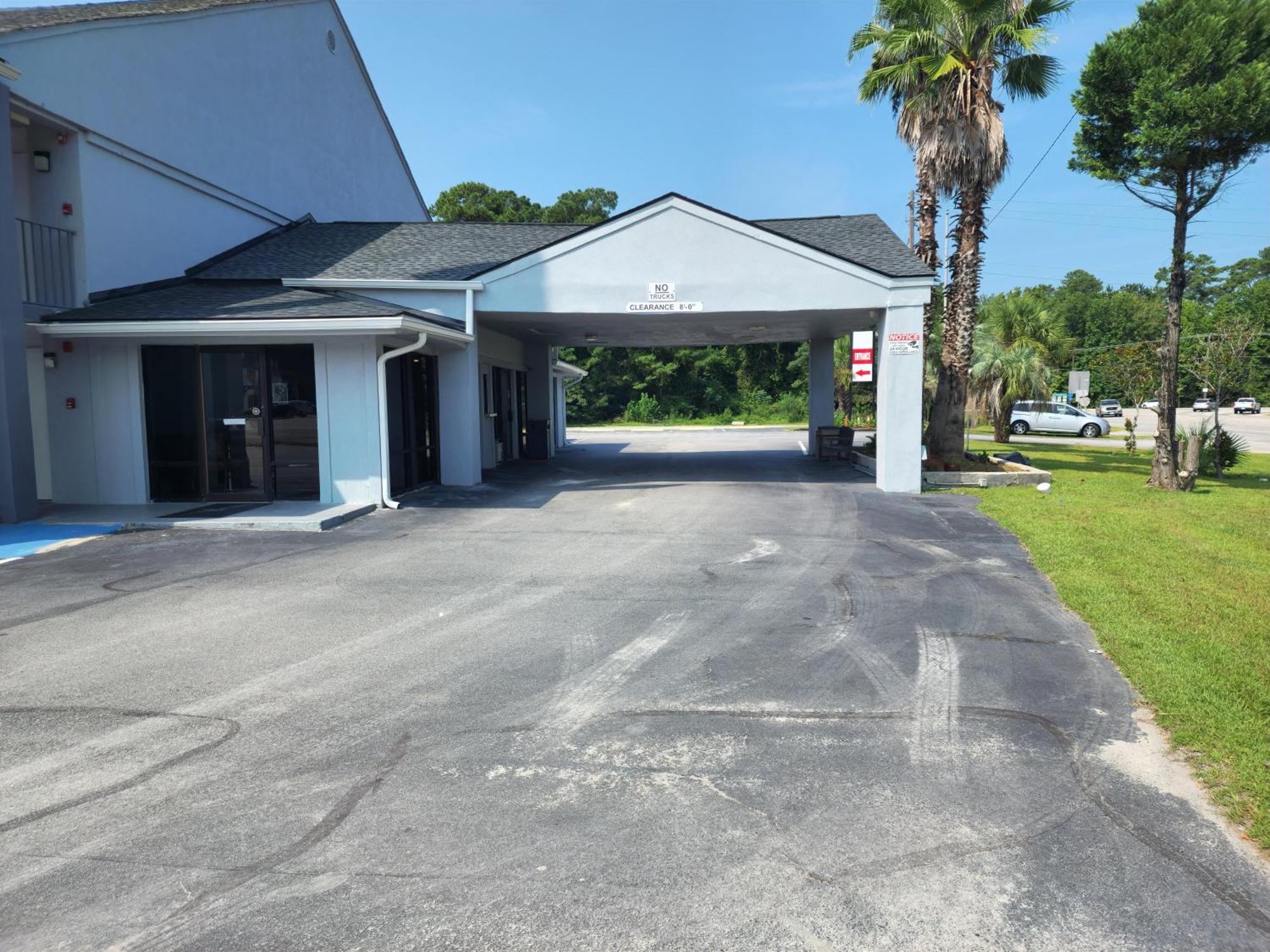Days Inn By Wyndham Hardeeville Near Hilton Head Exterior photo